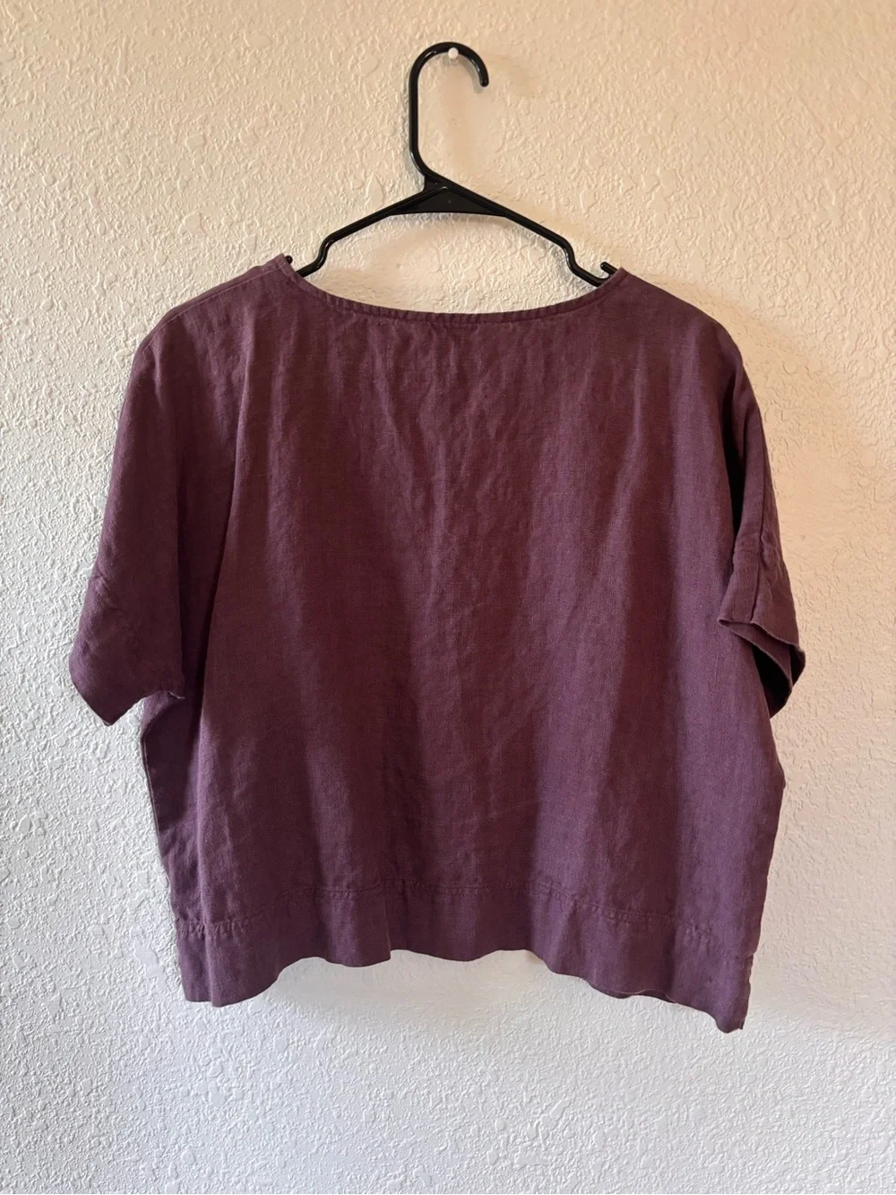 Linen Fox Mona Top in Eggplant - Picture 4 of 5
